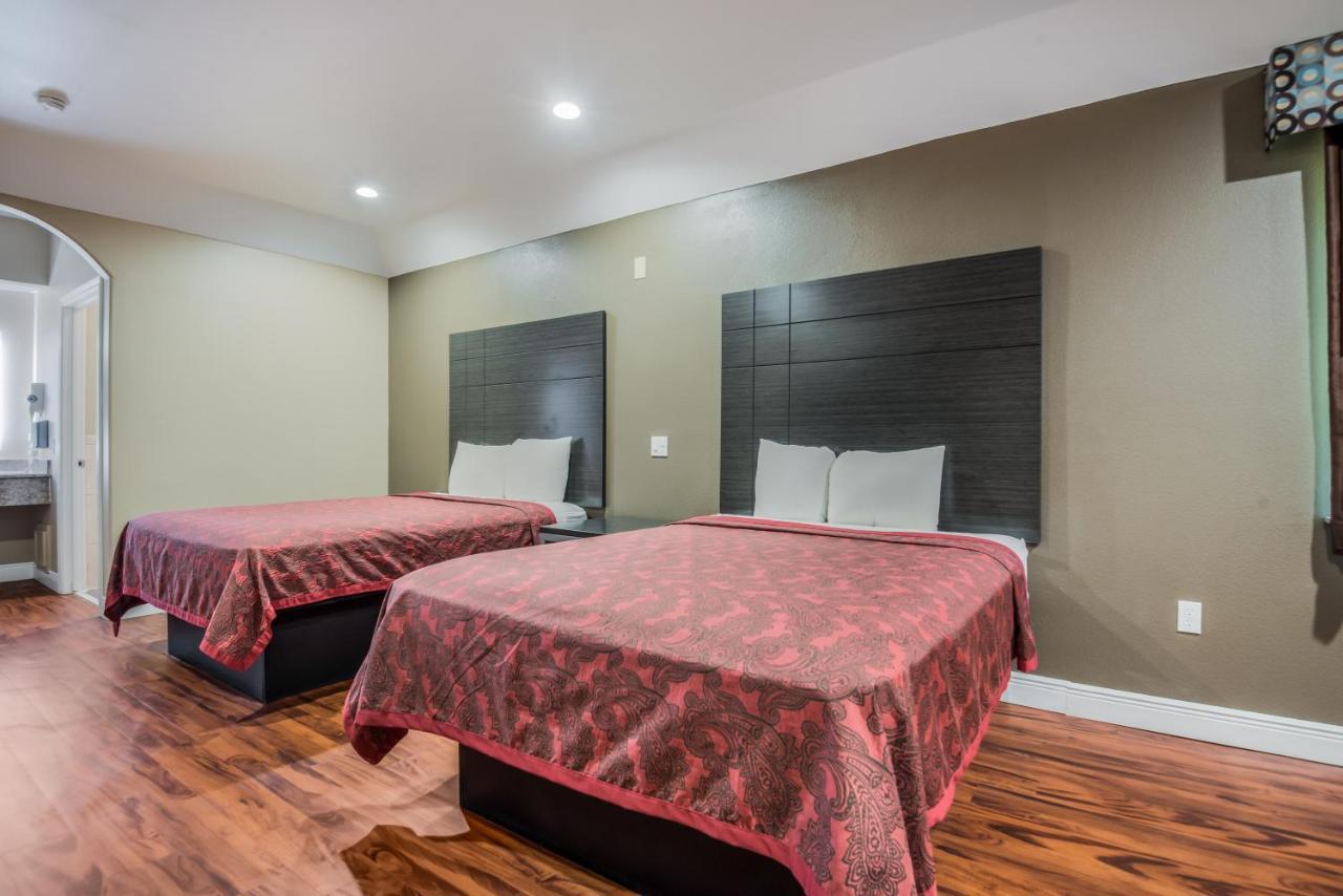 Scottish Inns & Suites Iah Airport-Beltway 8 Houston Kültér fotó