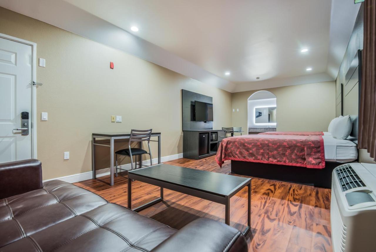 Scottish Inns & Suites Iah Airport-Beltway 8 Houston Kültér fotó