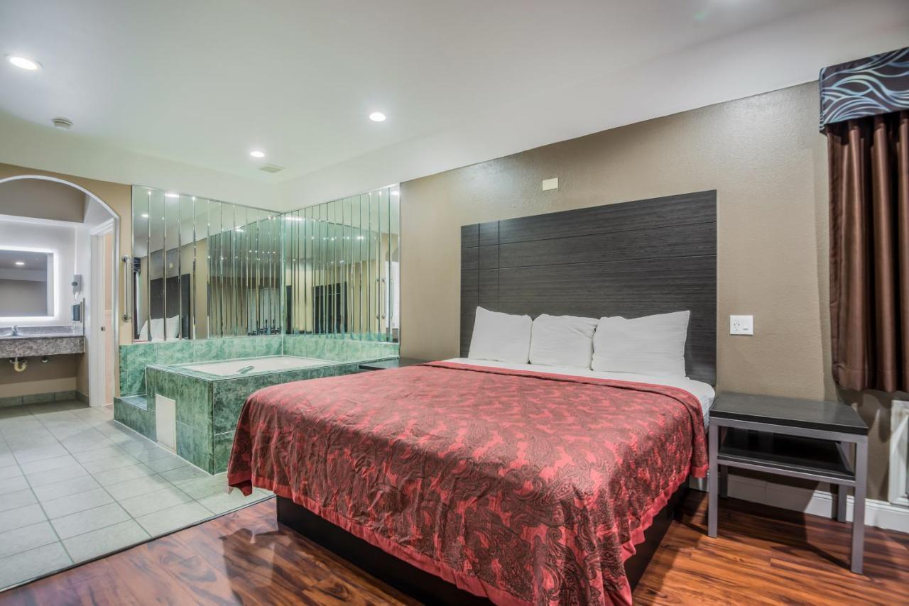 Scottish Inns & Suites Iah Airport-Beltway 8 Houston Kültér fotó